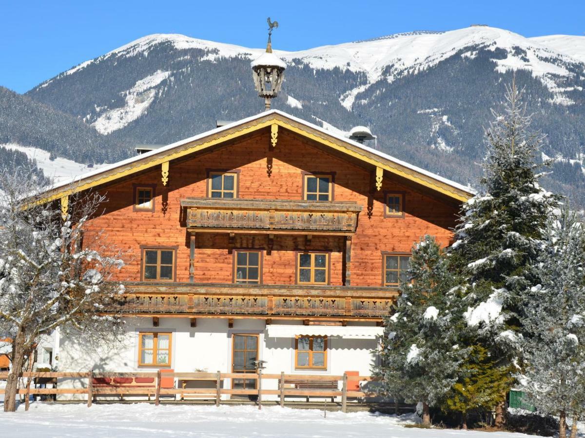 Serene Cottage In Neukirchen Am Gro Venediger Neukirchen am Grossvenediger Luaran gambar